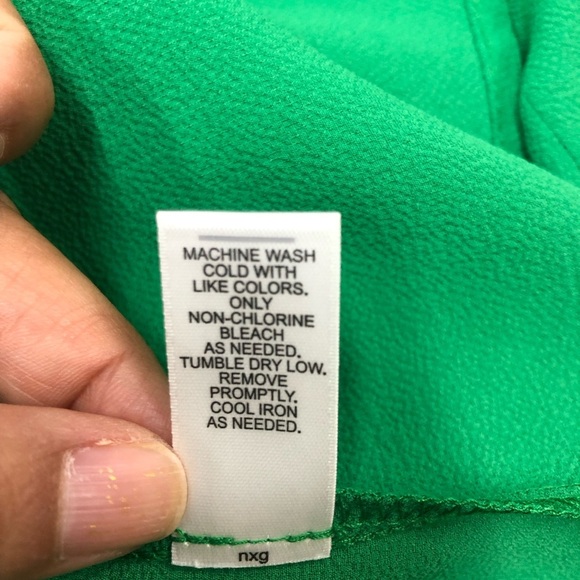 Green Cato Blouse with Puffed Sleeves size large - Picture 5 of 11